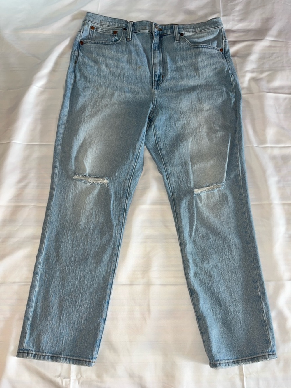 Madewell Light Blue Denim Jean Waistband Detail‎